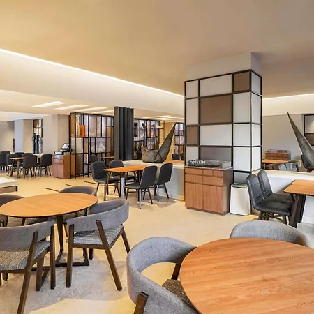 Ibis Mumbai Airport - An Accor Brand-3